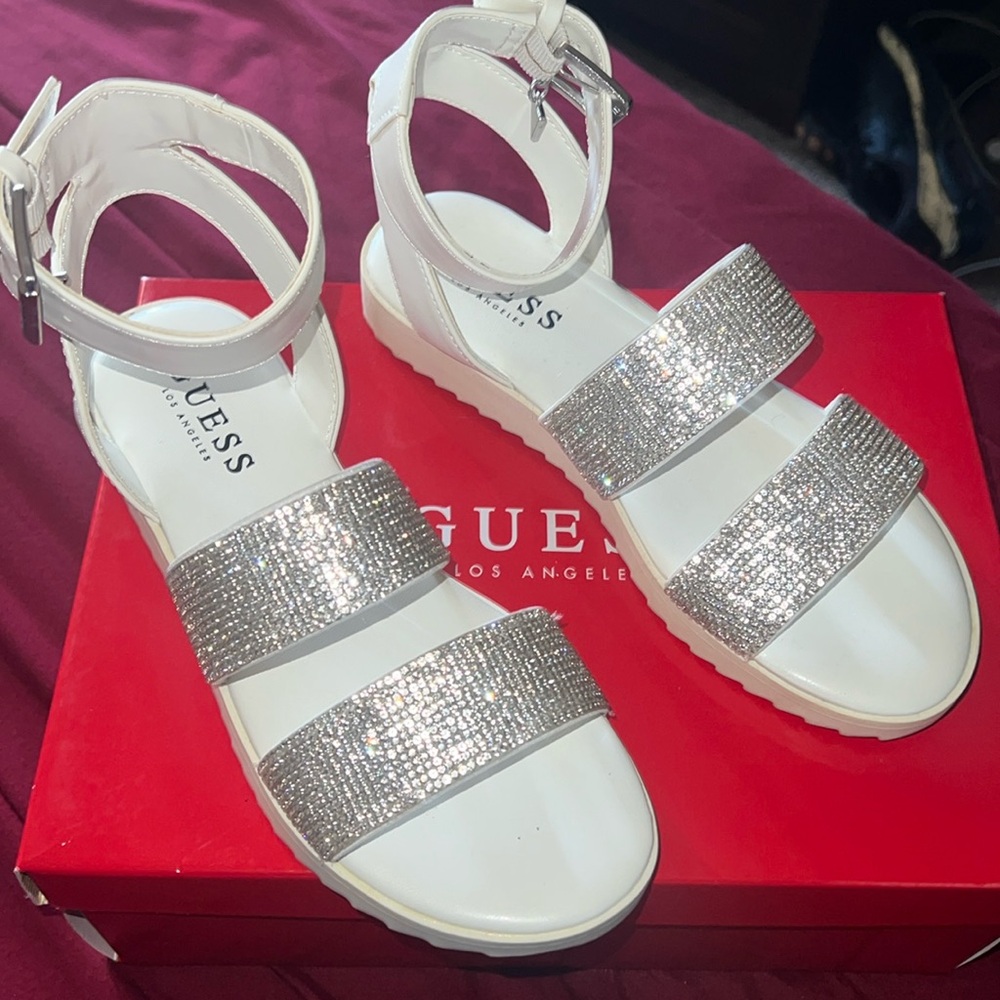New Guess Sandals